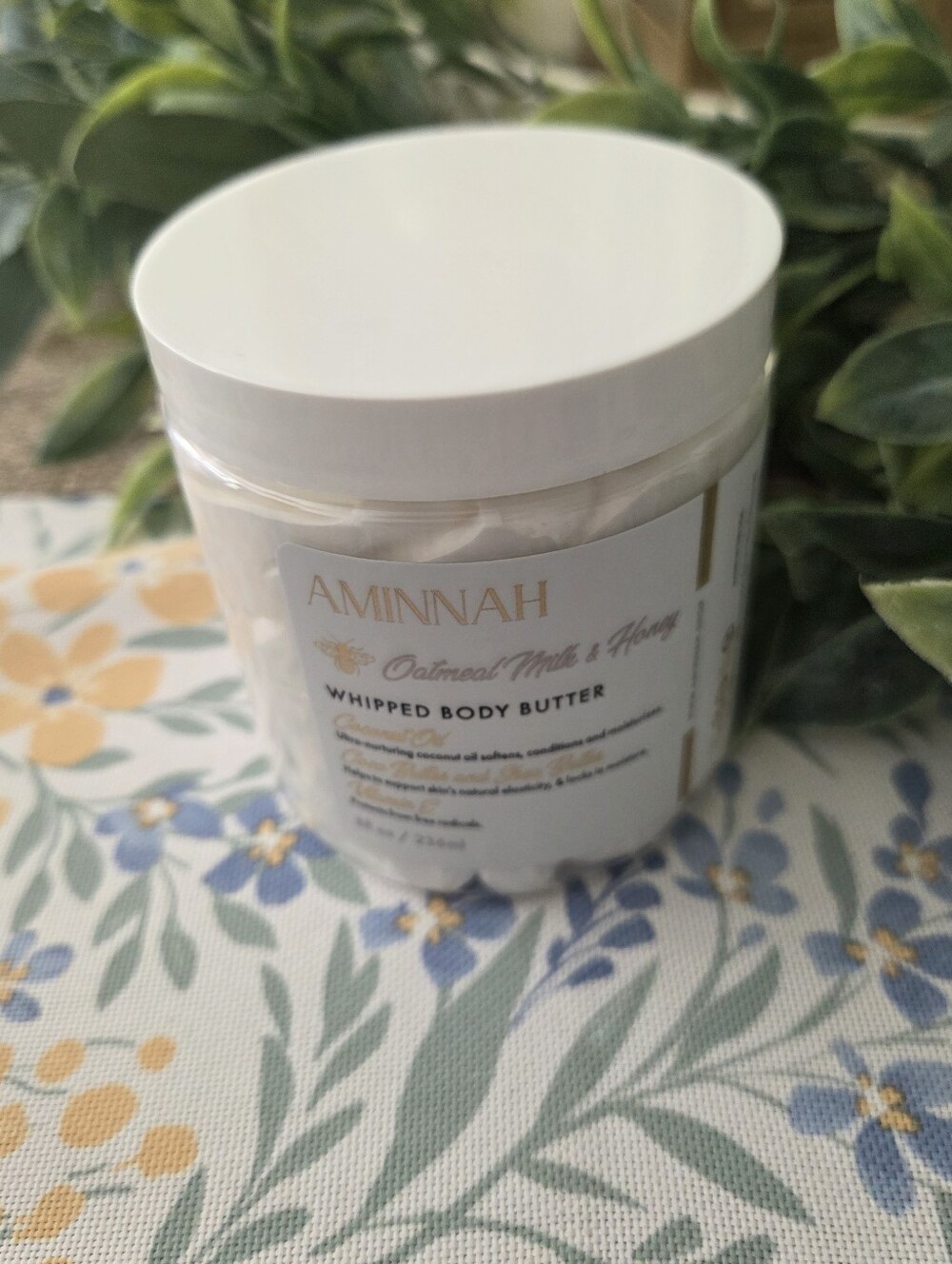 Aminnah Oatmeal Milk & Honey Whipped Body Butter - White